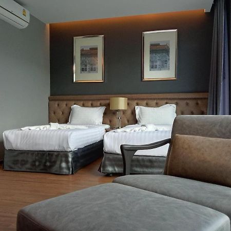 2 Bed Luxury Pool Villa Sleeps 6 Phuket ภายนอก รูปภาพ